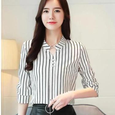 Imagem de Blusa Feminina Branca de Manga Comprida Listrada - Casual e Slim Fit p
