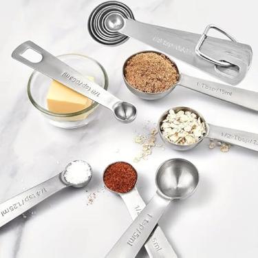 Imagem de Conjunto de 6 para colheres de medição, conjunto de copos de aço inoxidável premium, colheres de sopa pequenas com medidas métricas e medidas dos EUA para medir ingredientes secos e líquidos