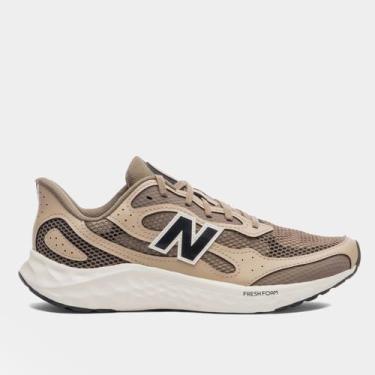 Imagem de Tênis New Balance Fresh Foam Arishi V'4 Masculino, Marrom, Bege, 38