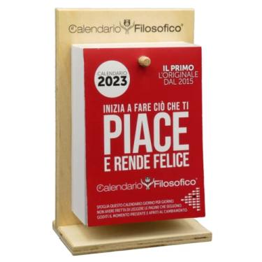 Imagem de Il Calendario Filosofico 2023 com suporte de madeira, leia uma frase todos os dias, feito na Itália, tamanho A6 10 x 14 cm