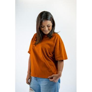 Imagem de Camiseta modelo Max - 100% Algodão Pima - Rebecca Fernandes, Caramelo,