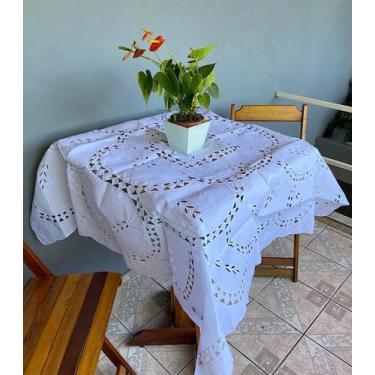 Imagem de Toalha De Mesa 4 Lugares Bordado Rechilieu/caseado 147x147 - Nordesul 