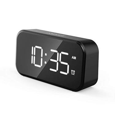 Imagem de Ajcoflt Despertador digital com porta USB para carregar brilho ajustável Dimmer LED com display digital 12/24 horas Snooze de alarme ajustável Pequeno escritório quarto relógios de cabeceira