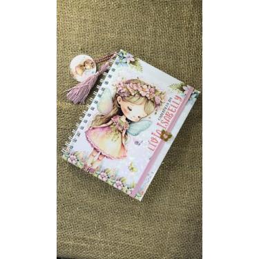 Imagem de Caderneta de Saúde Infantil Personalizada, Tema Fadinha, Capa Holográfica, A5, com Chaveiro e Pingente