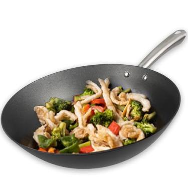 Imagem de Cuisiland Wok de ferro fundido clássico de 30,5 cm – Wok antiaderente, cabos longos de aço inoxidável, panelas seguras para forno, retenção de calor de ferro fundido clássico, menos óleo