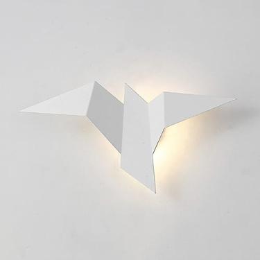 Imagem de Arandela de parede LED em metal com formato de pássaro origami, 2W, iluminação decorativa para interiores, ideal para corredores, salas de estar e paredes de fundo.