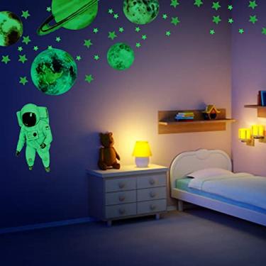 Imagem de Adesivos de parede de astronauta luminosos, sistema solar que brilha no escuro planeta estrelas pontos decalque de parede faça você mesmo quarto de crianças para quarto sala de estar decoração de teto presente infantil