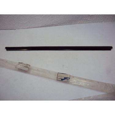 Imagem de Ford Escort Guarnição Externa Vidro Porta Tras. L.e Novo Ori