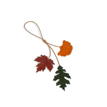 Imagem de Pingente de bolsa de flores de couro feito à mão, lindo chaveiro de folha de bordo, bolsa de mão, berloque para pendurar no carro, enfeite de plantas naturais acessórios