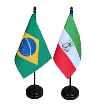 Imagem de Kit Bandeiras de Mesa Brasil e Guiné Equatorial, 26cm Altura, 18x11cm, Tecido Oxford, Base Plástica, Decoração Institucional