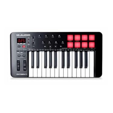 Imagem de M-Audio Teclado Controlador OXYGEN25MKV | USB MIDI, 25 Teclas Sensíveis, Arpejador, Smart Chord, 8 Pads Iluminados, 8 Knobs Rotativos, Pitch & Modulation Wheel