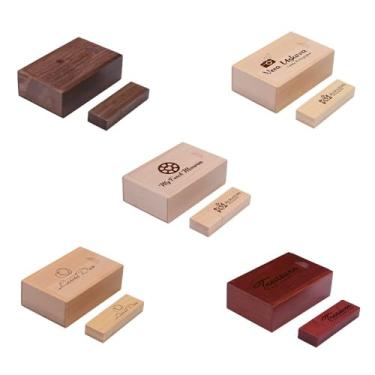 Imagem de Unidade USB de madeira personalizada, pen drives personalizados da marca para presentes corporativos, brindes de casamento exclusivos, brindes de negócios promocionais com logotipo, caixa de presente