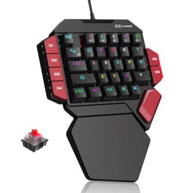Imagem de MageGee Teclado profissional para jogos com uma mão, RGB retroiluminado de 35 teclas, mini teclado mecânico com fio com interruptor vermelho para PC Gamer, suporta 6 teclas macro – preto/vermelho