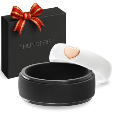 Imagem de ThunderFit Anéis de silicone para ele e ela, alianças de casamento para casais, pacote com 2 alianças de noivado de borracha com detalhes banhados a ouro, 6.5-7 (W) | 11.5-12 (M), Silicone, Sem tipo