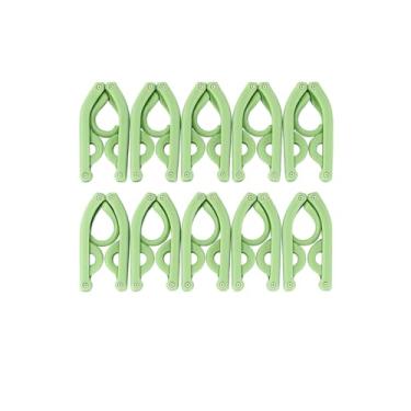 Imagem de Kit 10 Cabides Dobráveis Portáteis para Viagem, Cabide Retrátil Compacto para Roupas, Cabide Portátil para Mala, Acampamento, Hotel e Uso Doméstico, Plástico Resistente e Leve (Verde)