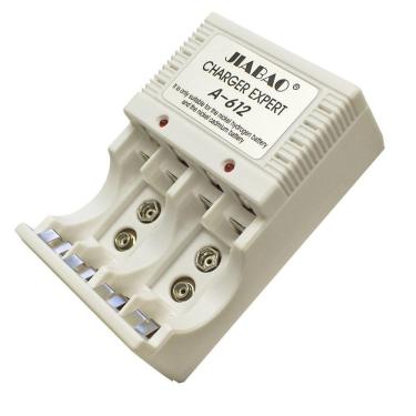 Imagem de Carregador De Pilhas  Charger Expert A-612
