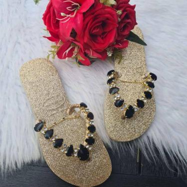 Imagem de Havaianas Feminina Personalizada com Glitter e Pedraria