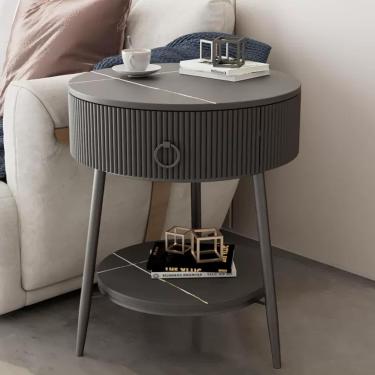 Imagem de Mesa lateral redonda, mesa de cabeceira, sofá com gaveta e prateleira aberta, mesas de cabeceira com estrutura de metal para sala de estar/quarto/espaço pequeno, cinza escuro, pés pretos