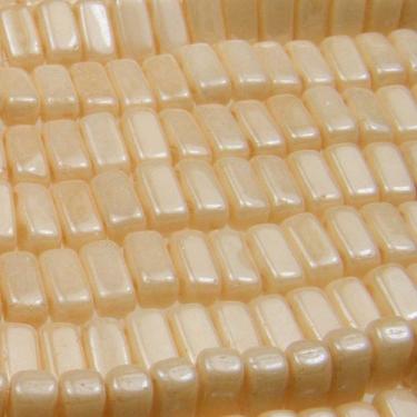 Imagem de Czechmate Contas tchecas de vidro de tijolo de 2 mm x 6 mm - champanhe opaco brilhante (50 contas) da Beadsmith