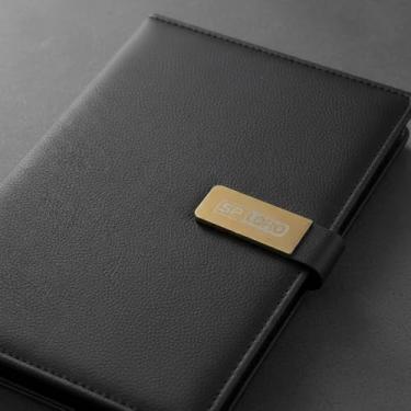 Imagem de Caderno Diário Permanente 355 folhas A5 21x14cm Couro Pessoal Com Pauta Fecho de Imã Agenda Sem Data Organizador de Planejamento (preto)