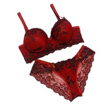 Imagem de Conjunto Lingerie Plus Size com Bojo Sensual de Renda Luxo Conforto - 