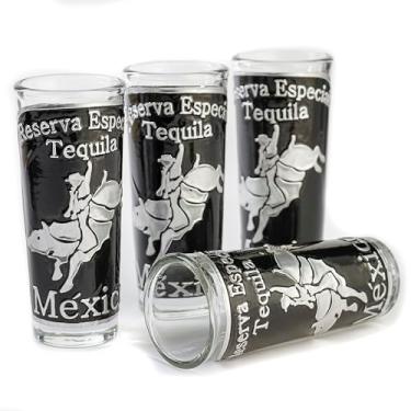 Imagem de MEXTEQUIL Conjunto de copos mexicanos feitos à mão (4 peças) com placa de alumínio Repousse (rodeio)