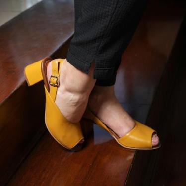 Imagem de Sandália de Salto em Couro Ádala Mostarda, 40
