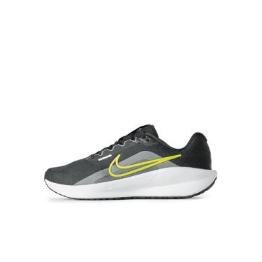 Imagem de Nike Tênis de corrida masculino Downshifter 13 Road, Preto/Citron brilhante/cinza ferro/branco, 42