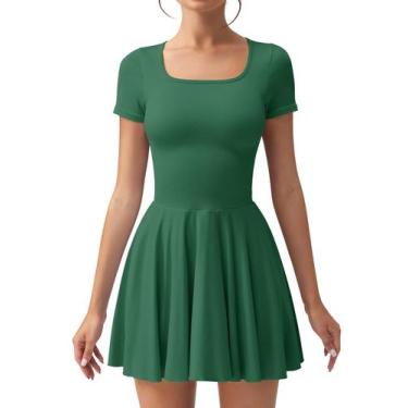 Imagem de Vestido feminino OQQ com gola quadrada e bainha com babados, mini verd