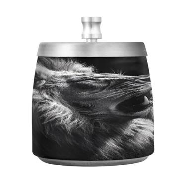 Imagem de Qilmy Cinzeiro de leão de aço inoxidável com tampa - Cinzeiro de cigarro à prova de vento sem cheiro sem fumaça para casa, escritório, carro, pátio, varanda (uso interno e externo)