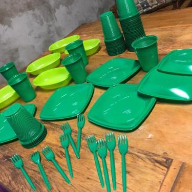 Imagem de Kit Festa Completa com Guardanapo 20 Pessoas - Trik Trik, Verde Escuro