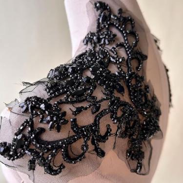 Imagem de Par espelhado de strass preto com aplique de renda nas costas cintilante para vestido de festa de formatura