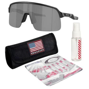 Imagem de OAKLEY Óculos de sol SUTRO Lite (LOW BRIDGE FIT) OO9463A em forma de escudo com kit oficial de óculos, Armação preta fosca | Lente preta Prizm