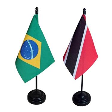 Imagem de Bandeiras de Mesa Brasil e Trinidad e Tobago, 26cm Altura, 18x11cm, Multicolorido, Oxford, Base Plástica, para Escritório, Eventos, Decoração