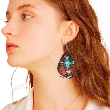 Imagem de Brinco Feminino Gota Cruz Couro Pendurados Moda - anjo da mamãe, Marro