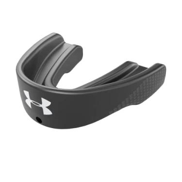 Imagem de Under Armour Protetor bucal esportivo esportivo para futebol, lacrosse, basquete, hóquei, boxe, MMA, jiu jitsu, inclui alça removível para capacete, jovens e adultos. Protetor bucal, preto