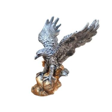 Imagem de Águia Pequena Asa Aberta De Resina Prata Com Base Dourada - Hp Decor
