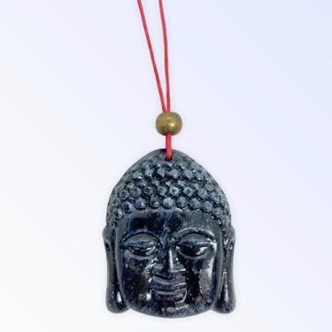 Imagem de Buda preto Feg Shui 45 mm para pendurar em resina - Lua Mistica