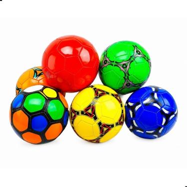 Imagem de Bola Infantil para Recreação em Pvc No5 Brincadeiras Colorida Futebol Social