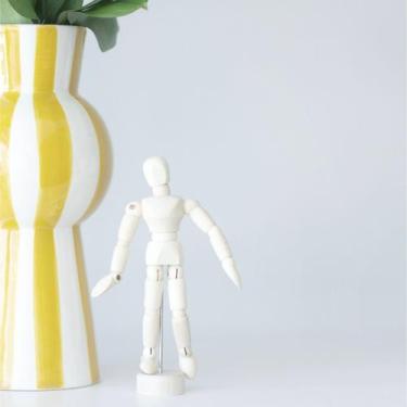 Imagem de Boneco Articulado de Madeira Modelo Humano Amadeirado, Verde