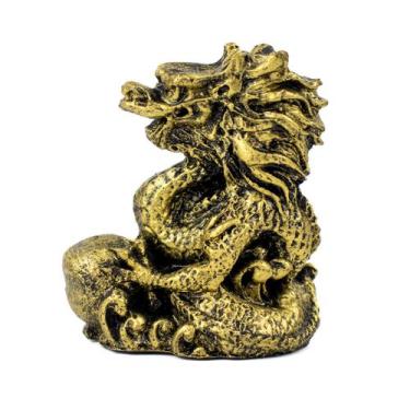 Imagem de Escultura Dragão Chinês com Esfera Dourado Resina 7 cm - Lua Mística -