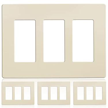 Imagem de Placas de parede sem parafuso para decoração de 3 gangues Faith para crianças, capas de tomada seguras de 4,68" A x 6,6" L, serve para GFCI, receptáculos USB, reguladores de intensidade de luz e controles de iluminação, certificação ETL, pacote com 4, marfim, 4 peças