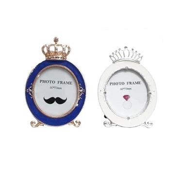 Imagem de IELEPHONIX Molduras decorativas de anel de diamante, 6,3 cm, branco e rosa, conjunto de 2, mini exibição de fotos com detalhes de cristal (coroa azul)