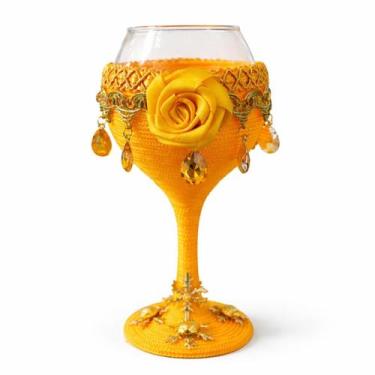 Imagem de Taça Artesanal Oxum Luxo Dourada Tecido Vidro 300ml - Lua Mística - 10