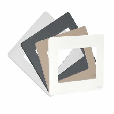 Imagem de Placa 4x4 P/ 6 Módulos Orion – Schneider | Bege Cód. S730203064