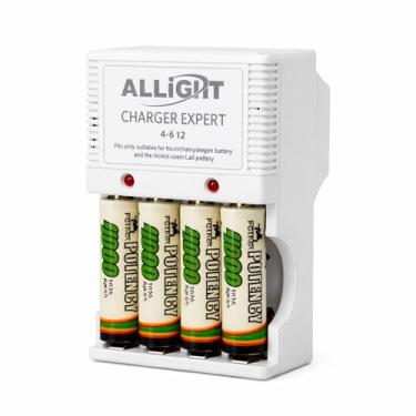 Imagem de Carregador de Pilhas Recarregáveis AA AAA e Bateria 9V Ni-MH Bivolt 4700mAh, com LED Indicador, Compatível com Controles, Brinquedos, Lanternas e Eletrônicos – Não Acompanha Pilhas