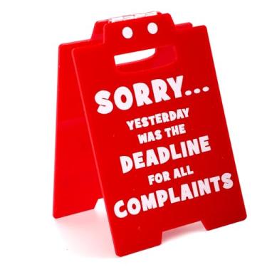 Imagem de Placa engraçada de decoração de escritório, placa de mesa de 13 x 8 cm, placa de mesa engraçada, placas de escritório para decoração de cubículos, presentes de trabalho para homens e mulheres colega