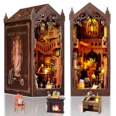 Imagem de FASTSPOK Kit de recanto de livro faça você mesmo: inserção de prateleira de quebra-cabeça de madeira 3D com luz LED - Decoração de casa de bonecas em miniatura para adultos e adolescentes - Presente