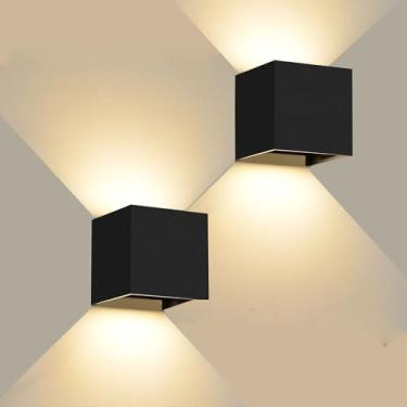 Imagem de ZEEYEAH Conjunto de duas arandelas de parede, luzes de varanda de LED para ambientes externos para quarto, sala de estar, lâmpadas de parede IP65, luminárias modernas, iluminação de varanda de pátio