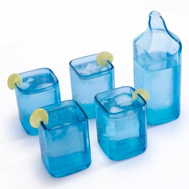 Imagem de Habitage Conjunto de 5 copos e jarra de gim Bombay Sapphire Upcycled | Copos ecológicos para bebidas feitos à mão a partir de garrafas de gin | Ideal para gim, uísque, rum, sucos, vitaminas, coquetéis